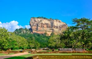 rs2058_fotolia_76664402_subscription_l-lpr-sri-lanka-2